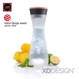 3. XD Design Lumm LED 冷水瓶 750ml