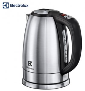 3. 伊萊克斯Electrolux 智慧溫控電茶壺 EEK7700S／1.7L