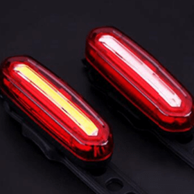 5. 雙色紅藍光自行車尾燈／USB充電式